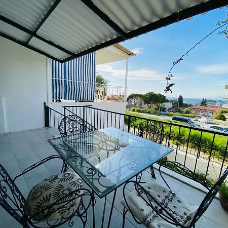 Marina Boelgesinde 3+1 Deniz Manzarali Апартаменты