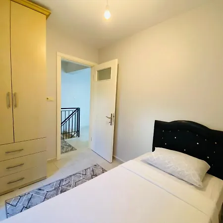 Marina Boelgesinde 3+1 Deniz Manzarali Апартаменты *